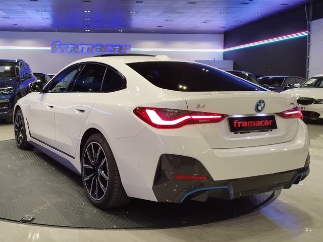 BMW i4 eDrive40 250 kW (340 CV)