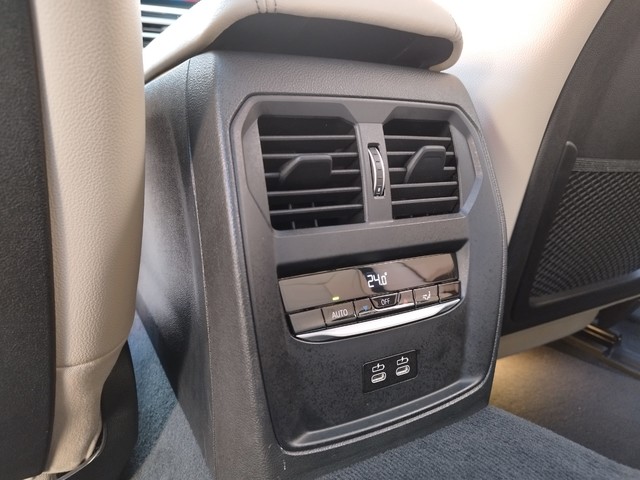 BMW i4 eDrive40 250 kW (340 CV)