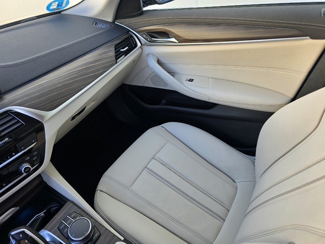 BMW Serie 5 530e 215 kW (292 CV)